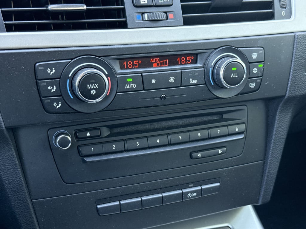 BMW 3-serie coupé 320i business line | parellak | navi | pdc | bi-xenon