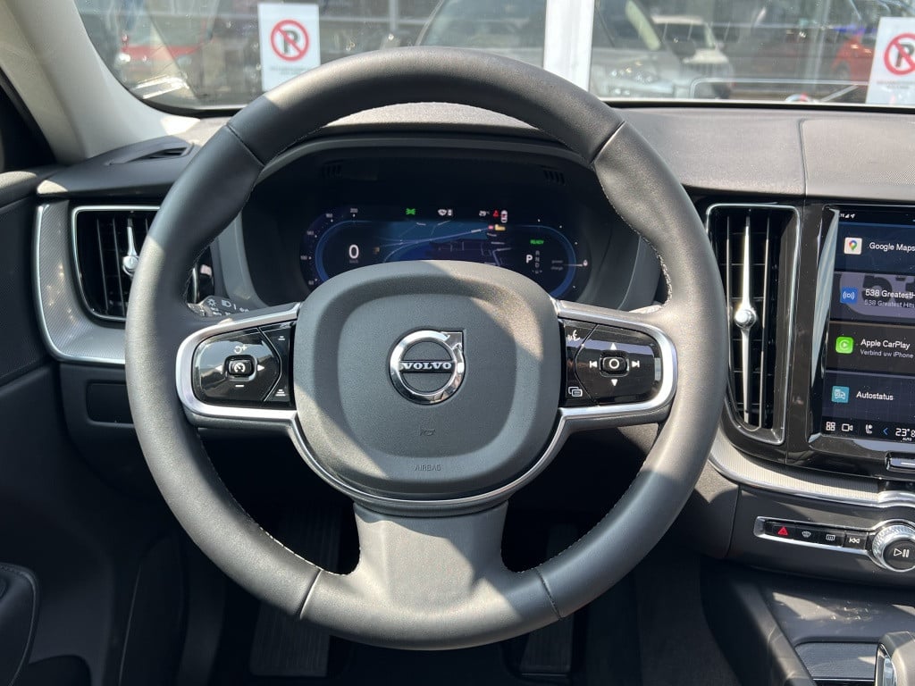 Volvo XC60 t6 398pk recharge dark| panodak| 360camera| trekhaak| adap.cruis