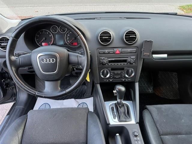 Audi A3 sportback 2.0 tfsi attraction automaat