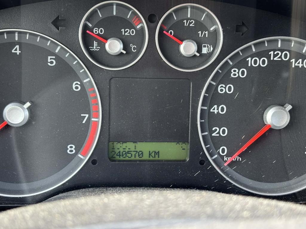 Ford Focus 1.6-16v champion