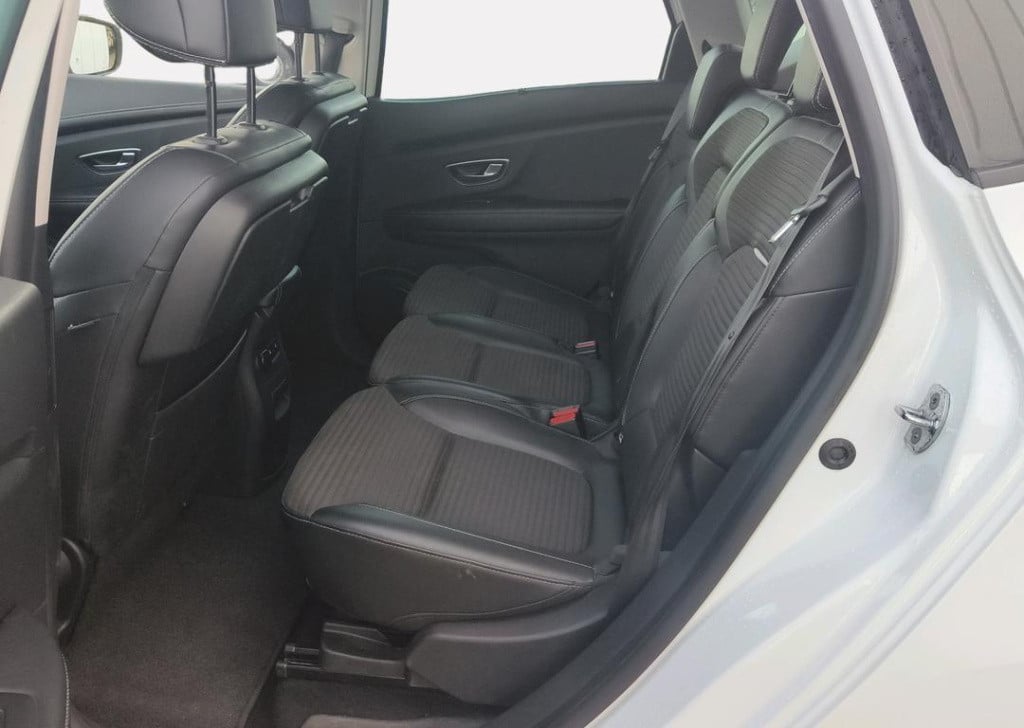 Renault Scenic 1.3 tce 140 intens elektrisch inklapbare trekhaak