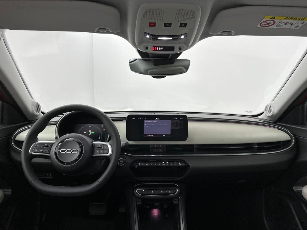 Fiat 600 600e la prima 54 kwh | voorraadmodel | snel rijden mogelijk! | ful