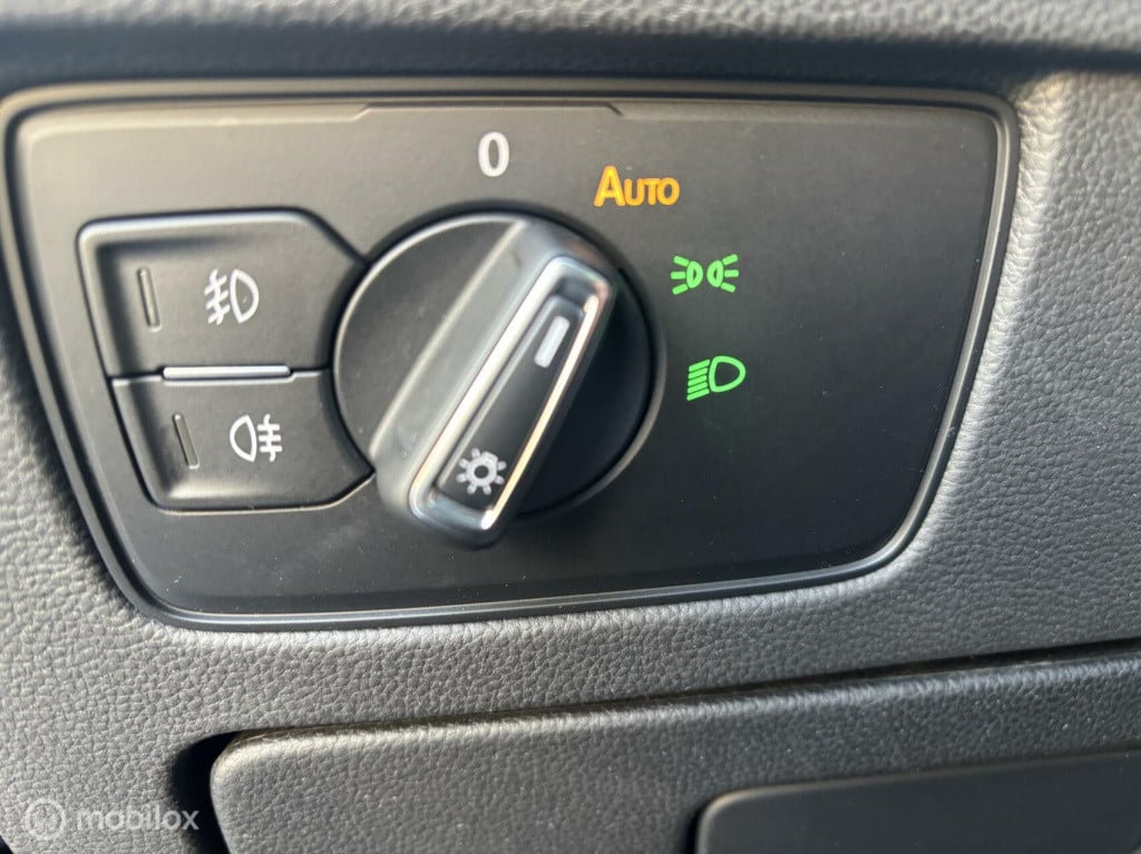 Volkswagen Passat variant 1.5 tsi comfortline business 1e eigenaar