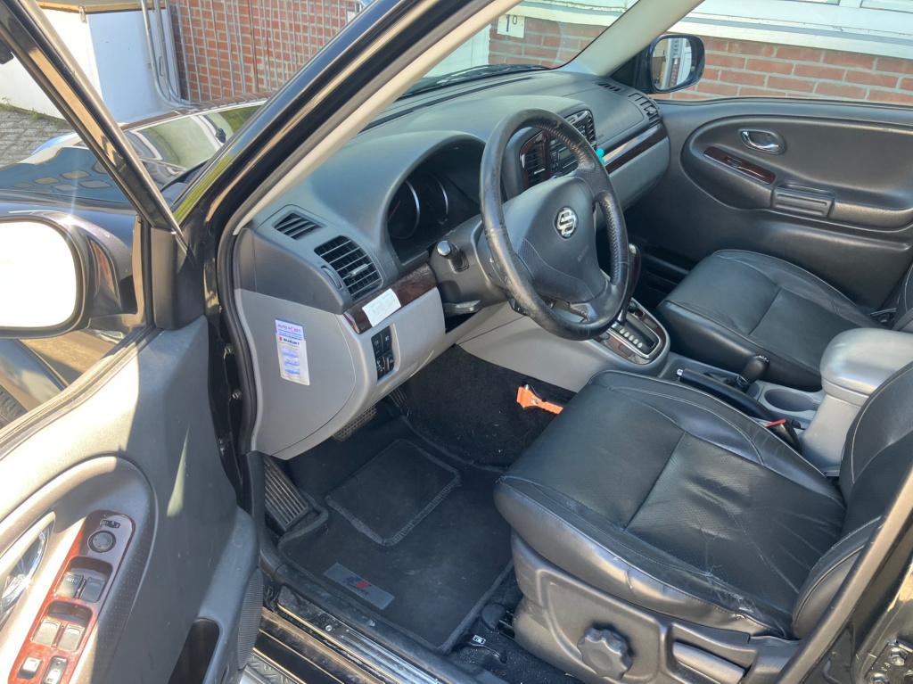 Suzuki Grand Vitara 2.5 v6 freestyle-3 airco cruisse 4x4