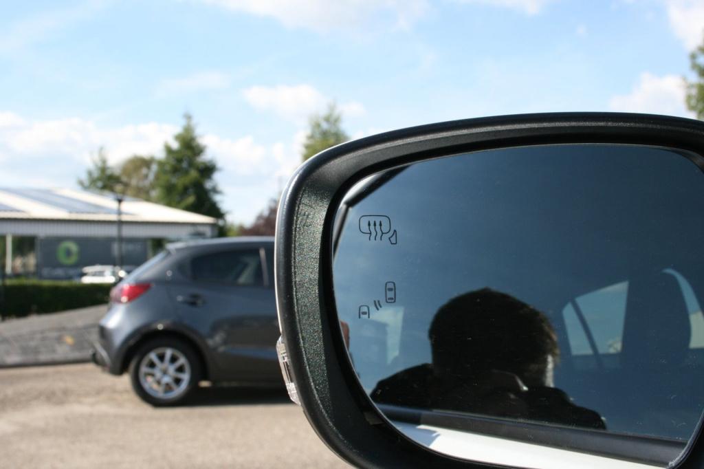 Suzuki Swift 1.2 style smart hybrid