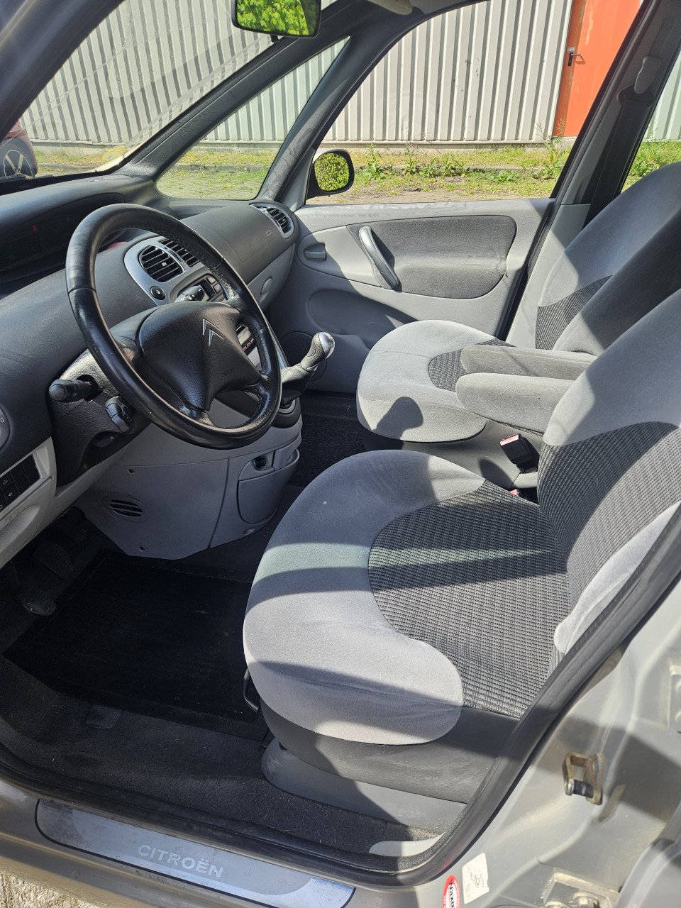 Te koop Citroën Xsara Picasso 1.6i Caractere