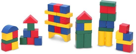 Emmertje met 70 houten bouwblokken