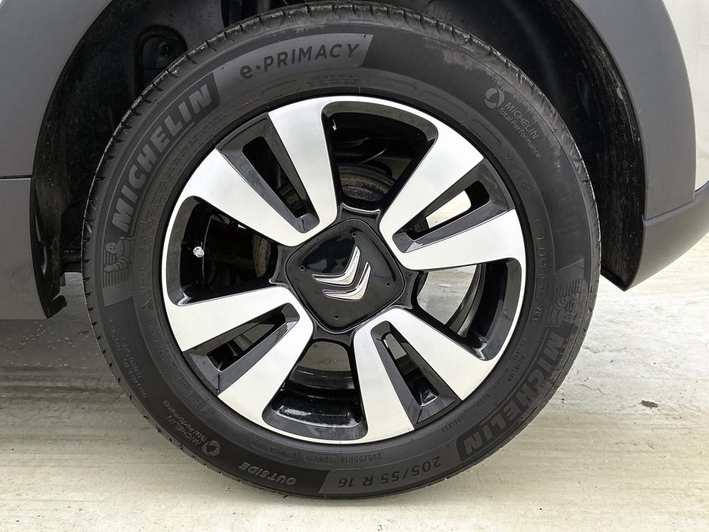 Citroen C3 82pk shine | rijklaar | parkeersensor | navi | android auto |