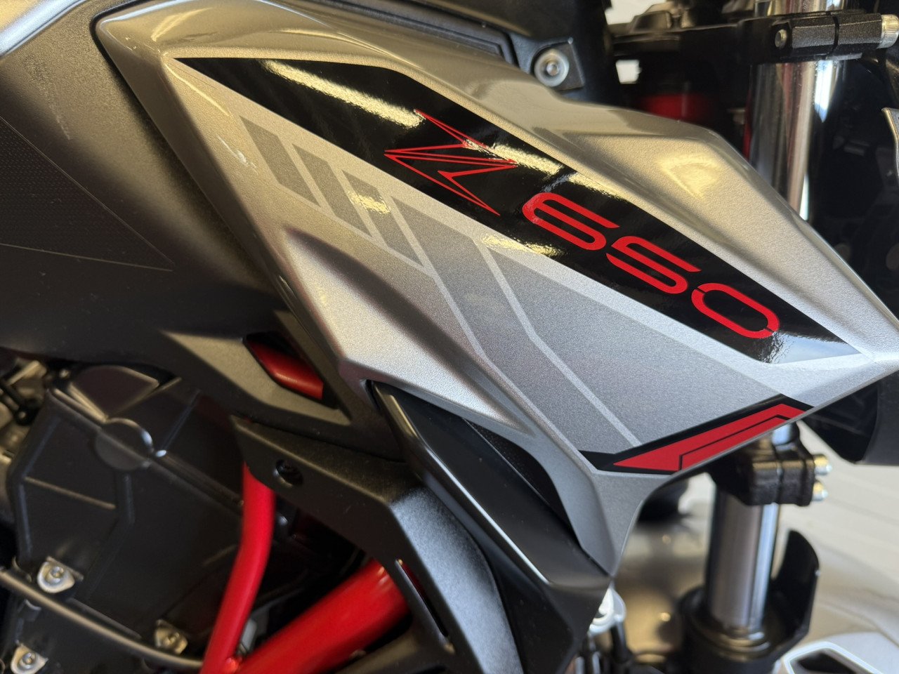 Zeer nette en jonge Kawasaki Z650 incl. beurt en garantie!