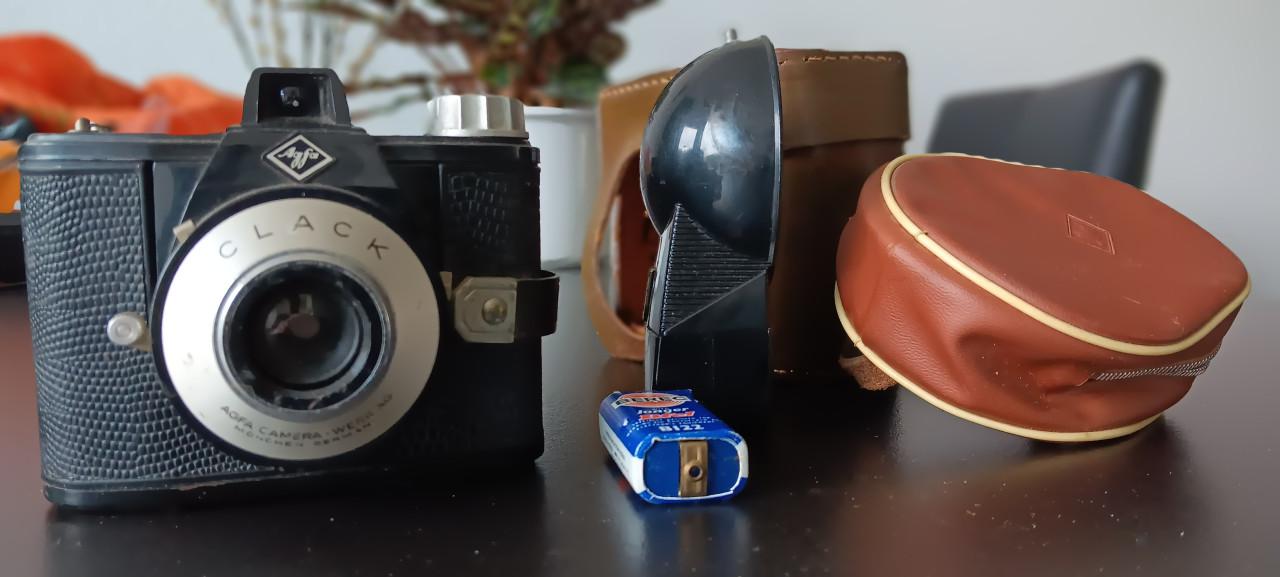 Jaren 60 FOTOCAMERA, MERK AFGA CLACK - AG MET losse FLITS