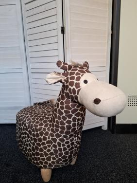 Leuke poef giraffe