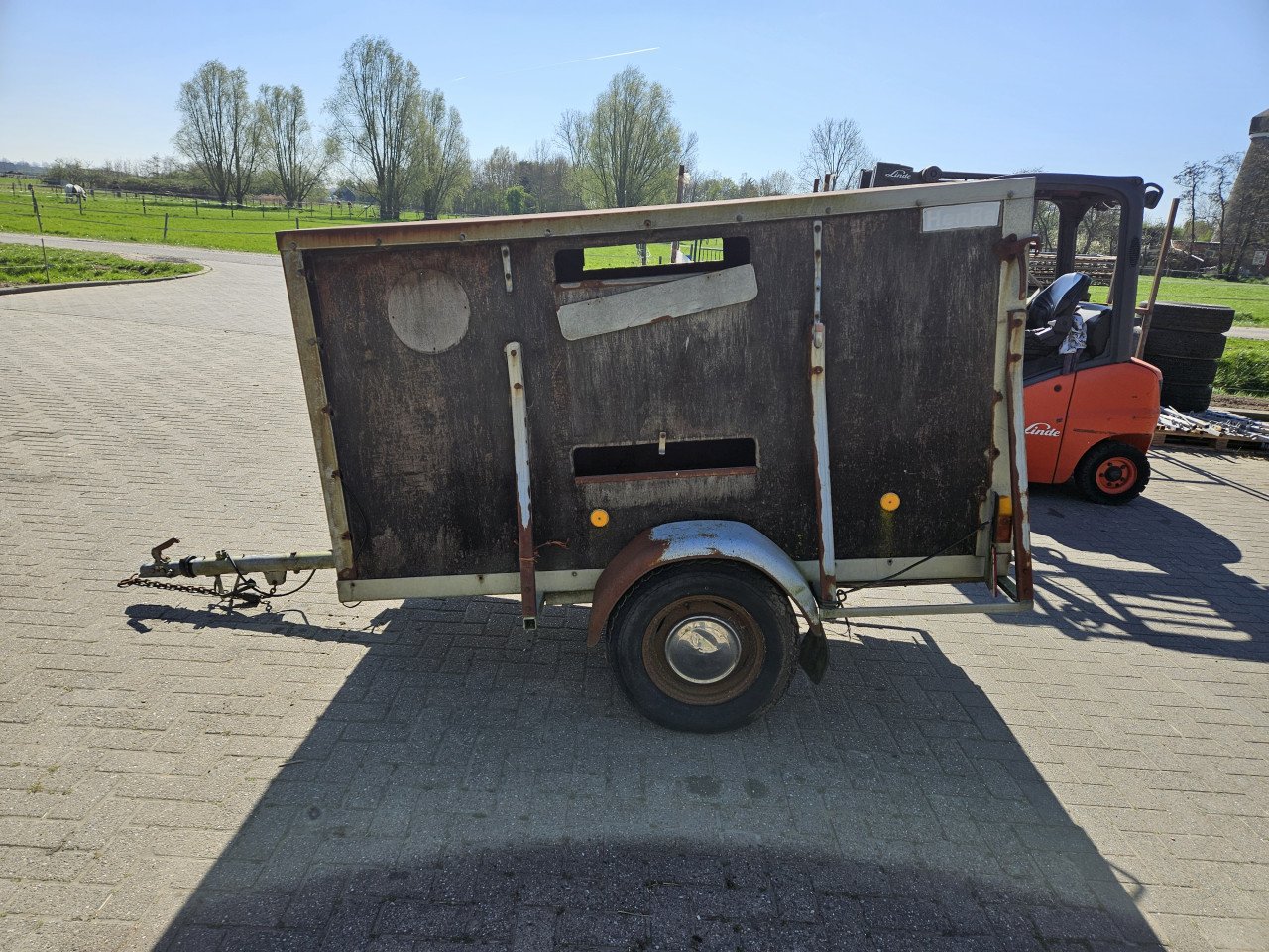 2 veekarretjes