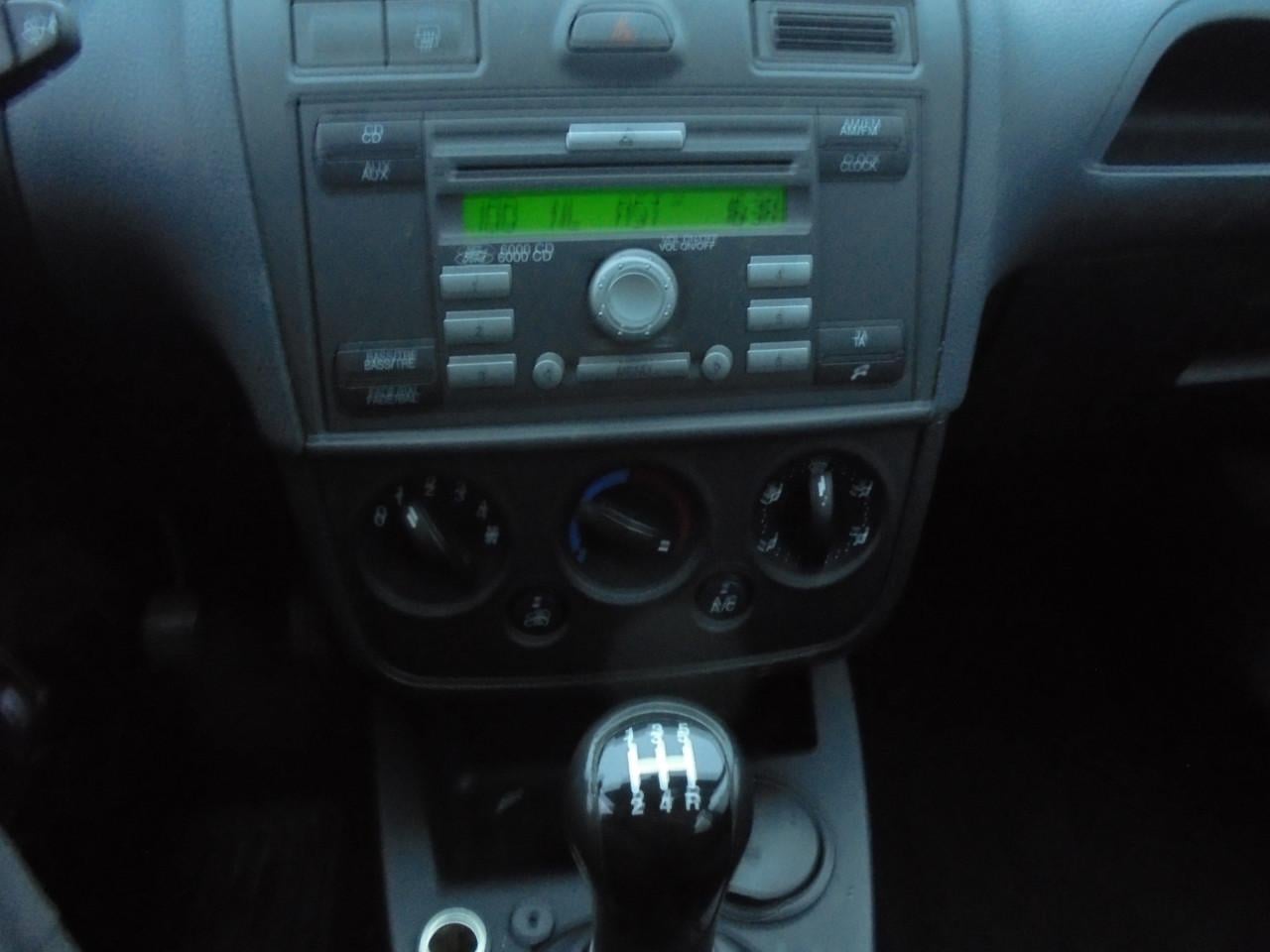 Fiesta 1.3 Cool & Sound,TWEEDE EIGENAAR 148.697 Km met N.A.P € 1995