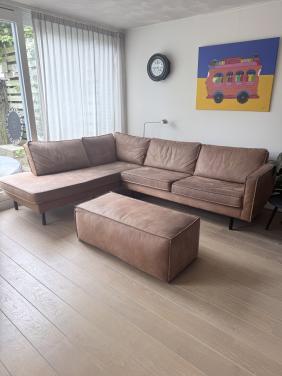 Hippe hoekbank+ hokker