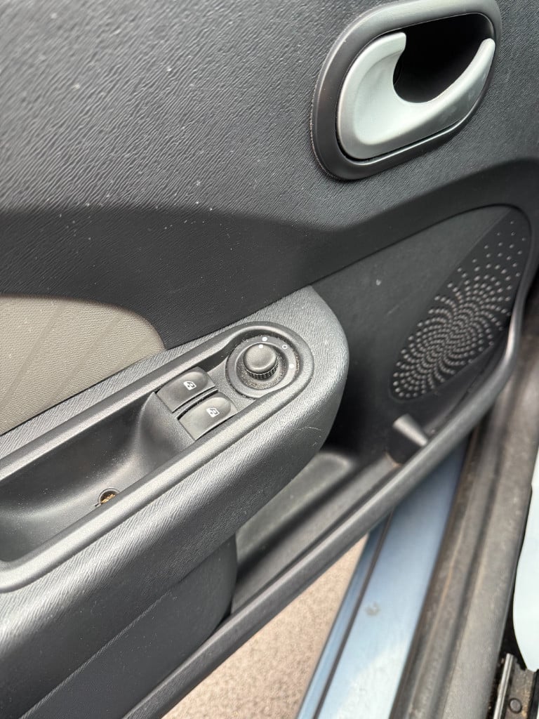 Renault Twingo 1.2 - collection - bluetooth