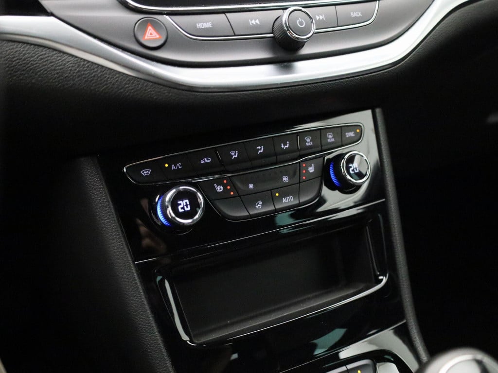 Opel Astra 1.2 launch elegance | lmv | parkeer sensoren | camera | stoel/st