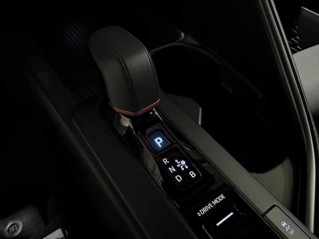 Toyota C-hr 1.8 hybrid 140 dynamic