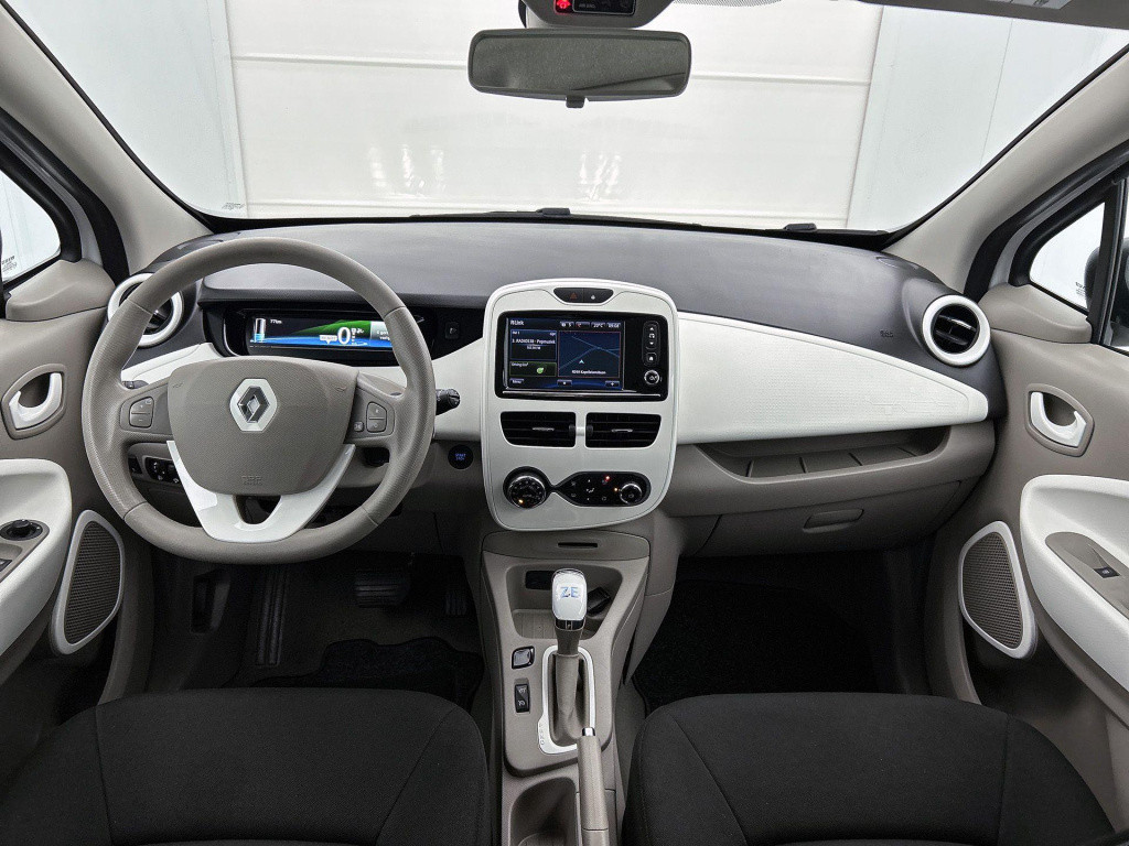 Renault Zoe r90 life 41 kwh | apple carplay / android auto | climate contro