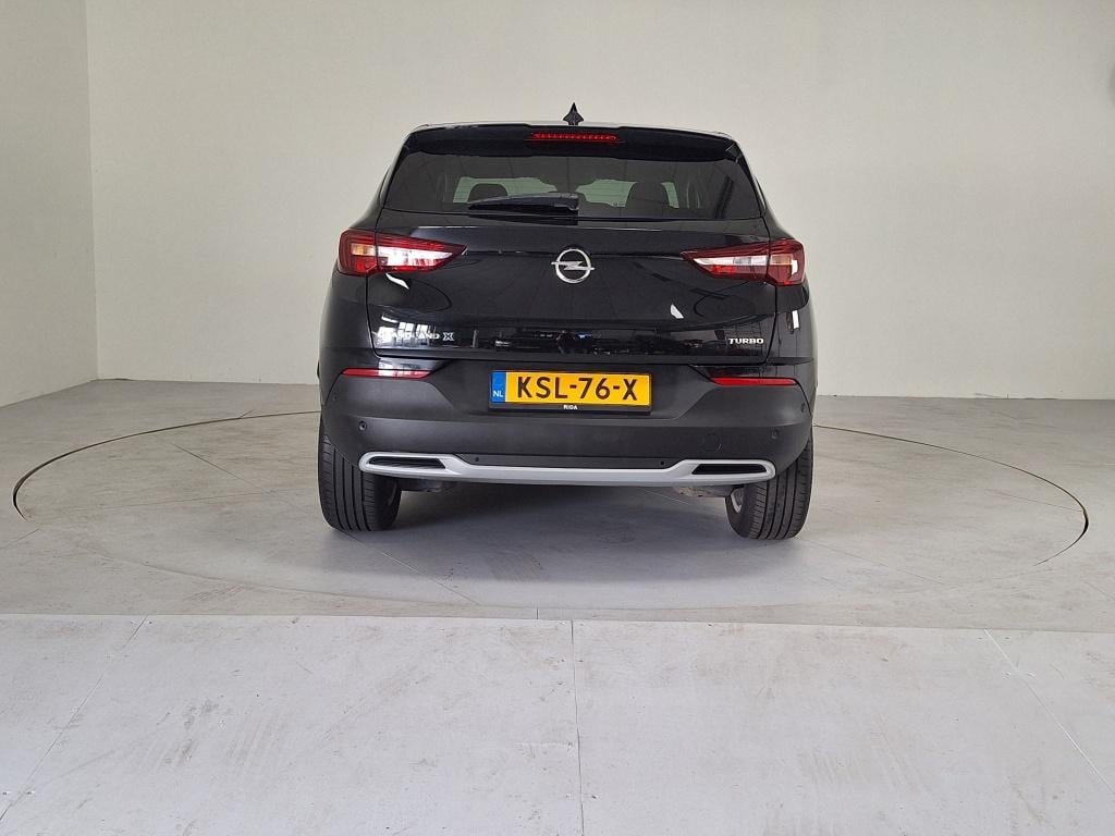 Opel Grandland X 1.2 turbo innovation
