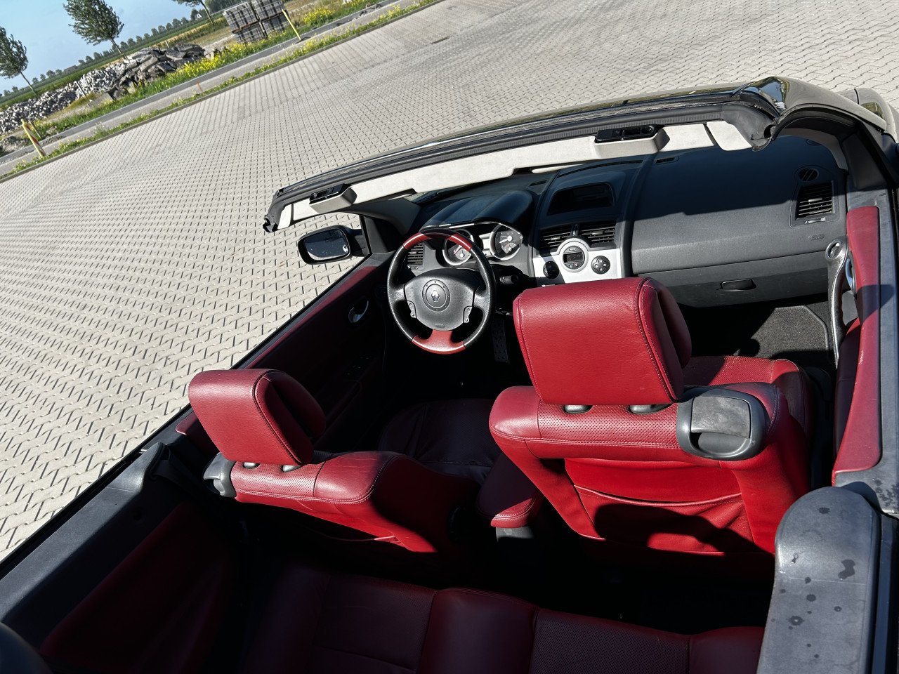 Renault Mégane Coupé-Cabriolet 2.0-16V Priv. Luxe/LEDER/APK