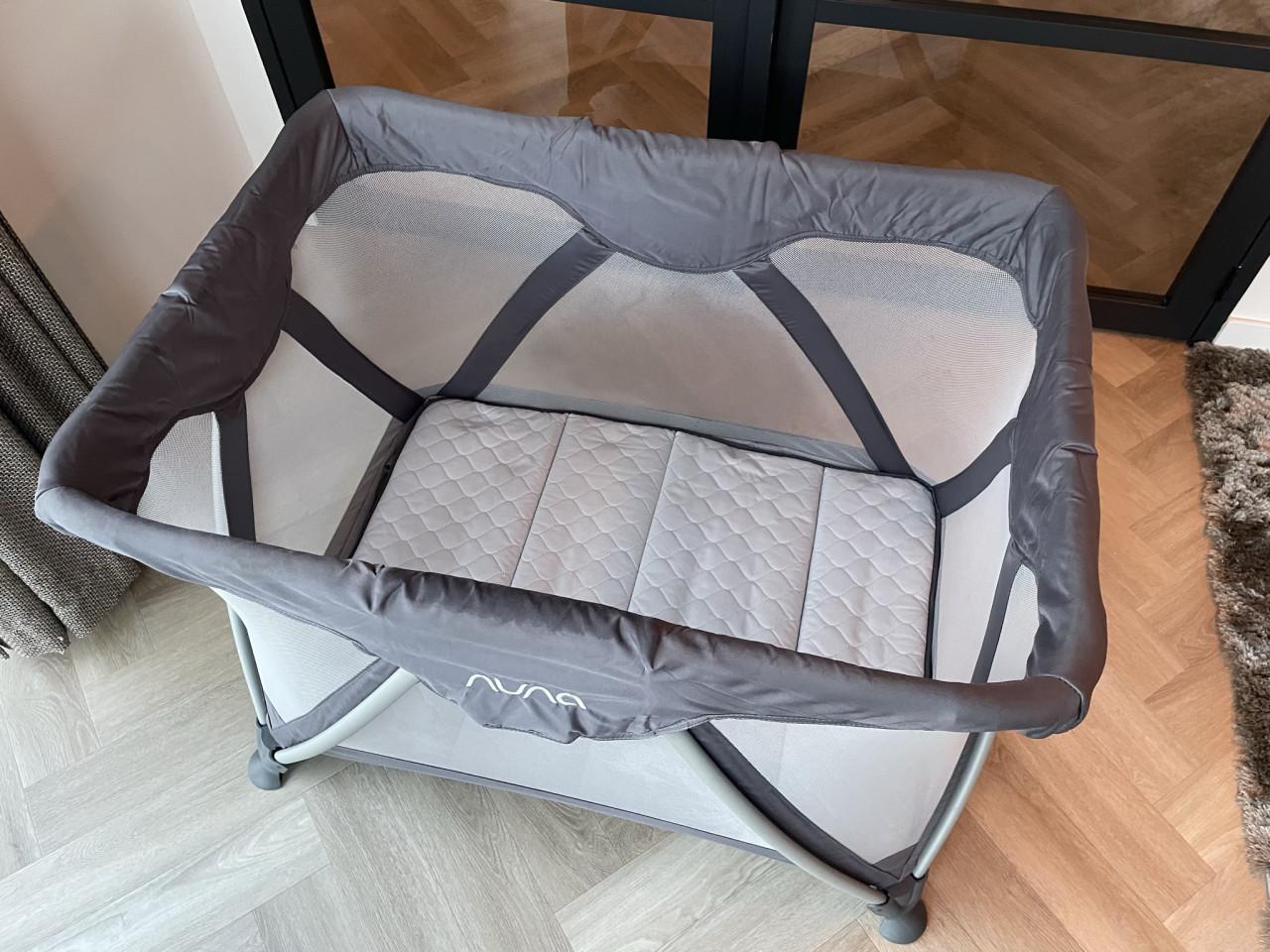 Nuna Sena Aire campingbedje – grijs – €65