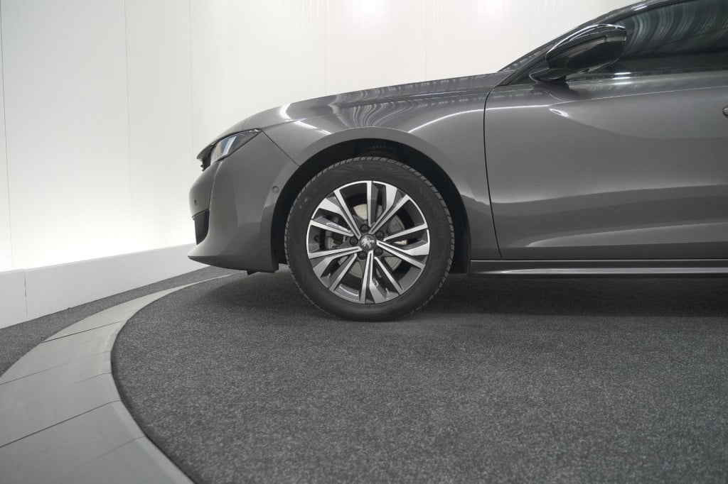 Peugeot 508 sw puretech 130 eat8 allure pack | camera | adaptieve cruise co