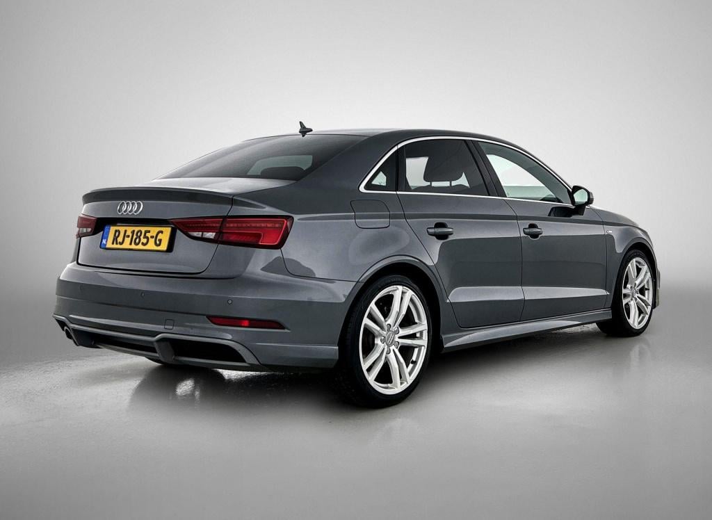 Audi A3 limousine 1.0 tfsi s line | navigatie | afgevlakt sportstuur | spor