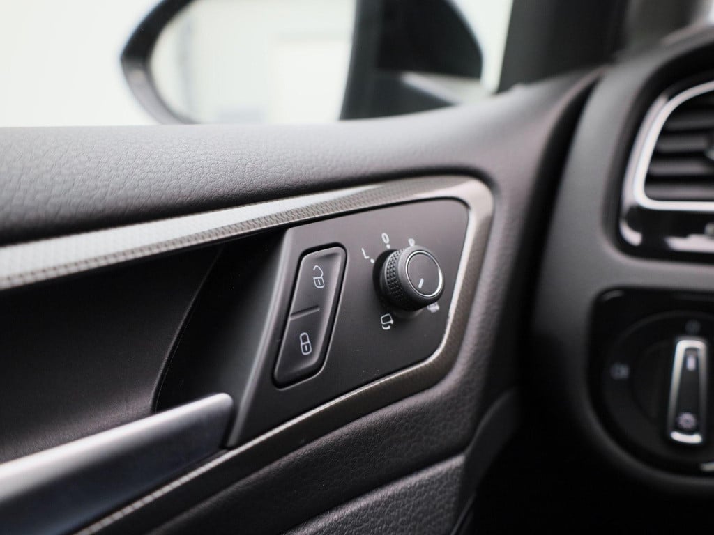 Volkswagen Golf variant 1.0 tsi comfortline | iq-drive | lmv | navigatie | 