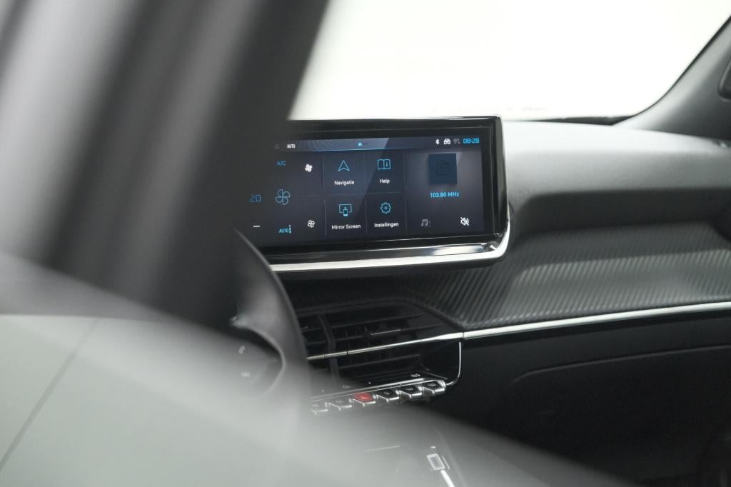 Peugeot 2008 1.2 hybrid 145 allure | 360 camera | adaptieve cruise control 