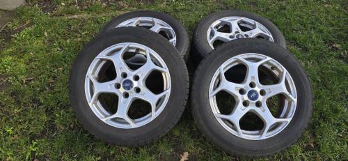 Ford winterbanden 205/55R16
