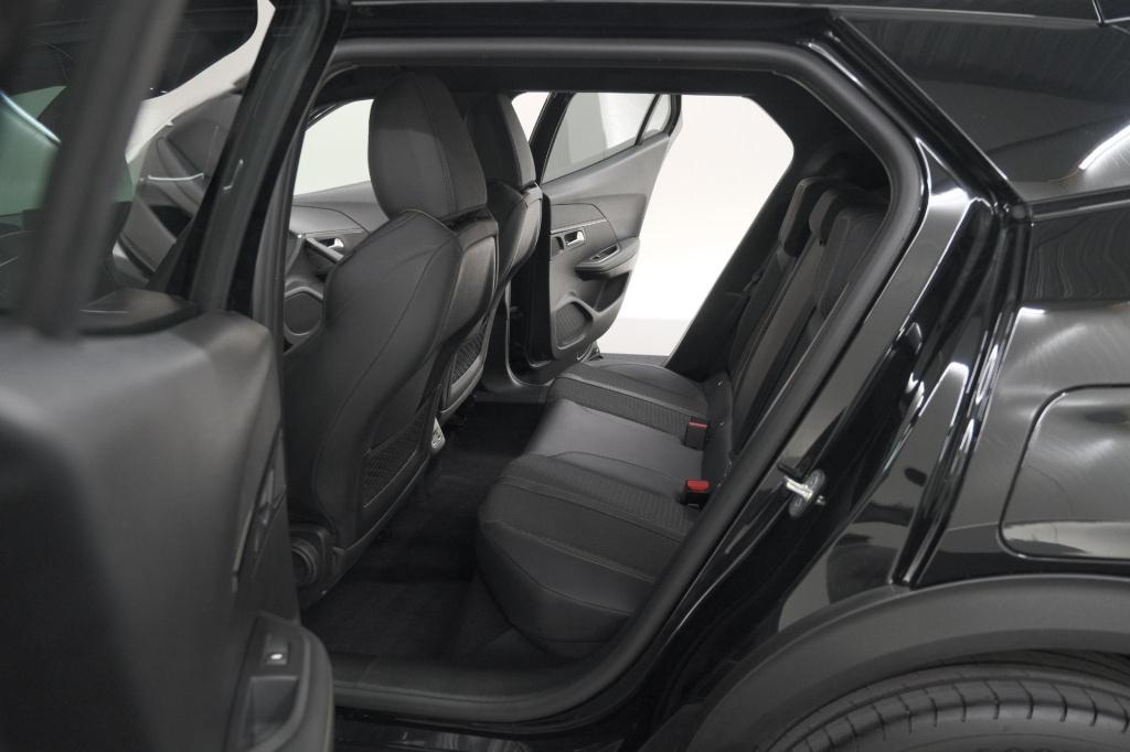 Peugeot 2008 puretech 130 eat8 gt | camera | apple carplay | parkeersensore