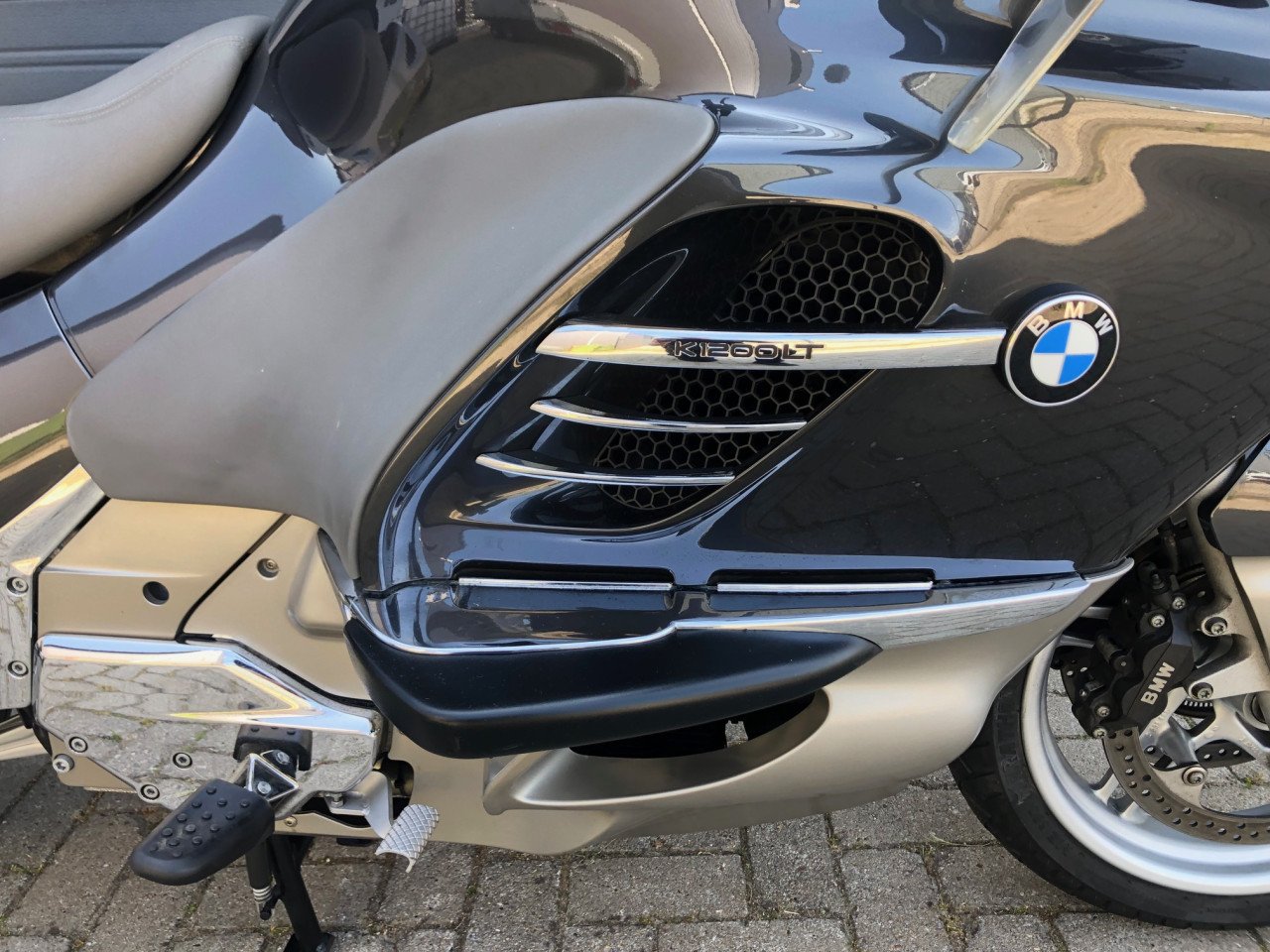 BMW K1200LT, 2006, slechts 37461 km, chroompakket, elek middenbok, €4995,-