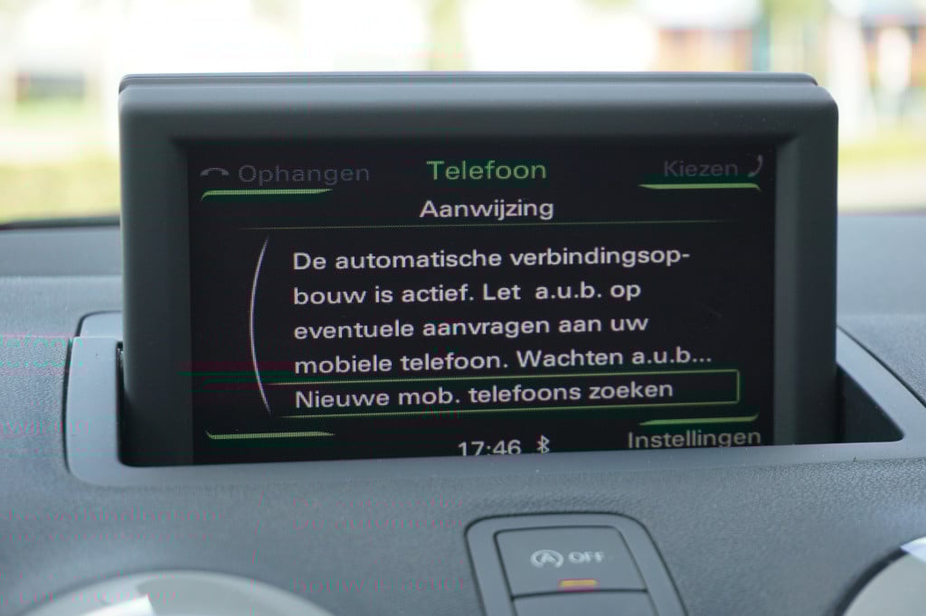 Audi A1 1.4 tfsi attraction airco / navi / parkeers. / elektr. ramen