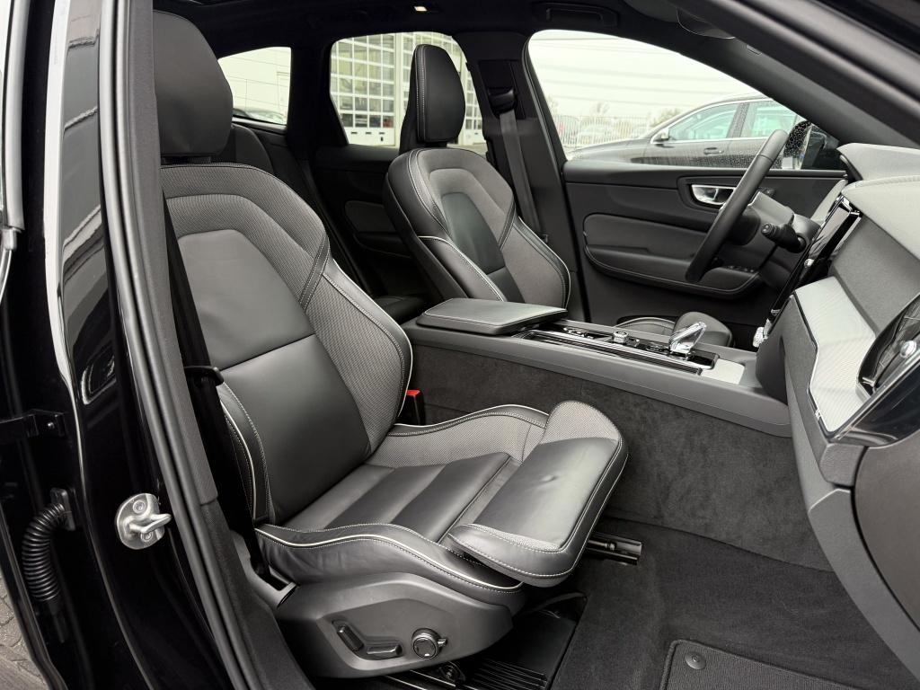 Volvo XC60 t6 398pk recharge black edition| panodak| 360camera| adap.cruise