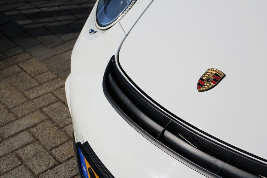 Porsche 911 997 gt3 clubsport 3.6 - org nl - akrapovic - xenon - pasm- carb