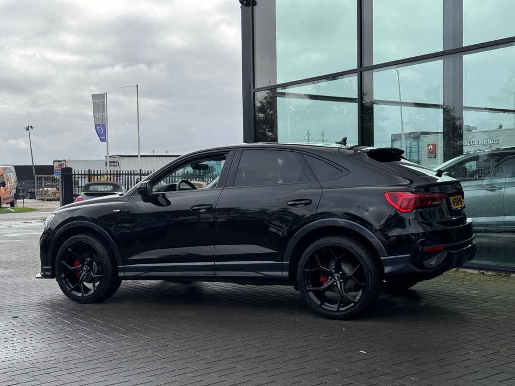 Audi Q3 sportback 35 tfsi s-line 3x * matrix led * camera * leder / alcanta