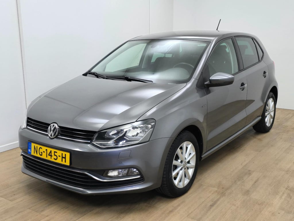 Volkswagen Polo occasion 1.2 tsi highline automaat met trekhaak en cruiseco