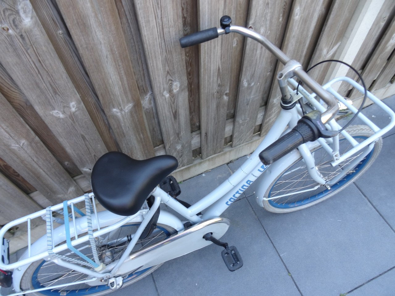 Cortina U4 24 inch meisjesfiets 3 versnellingen