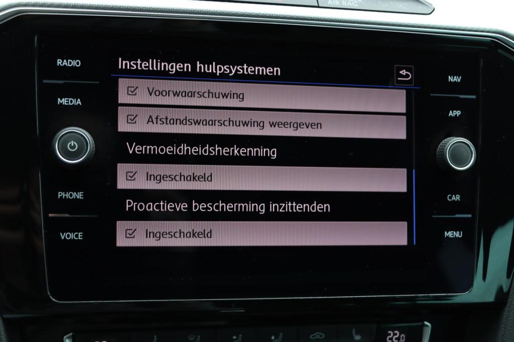 Volkswagen Passat variant 1.5 tsi highline business r 150pk dsg7
