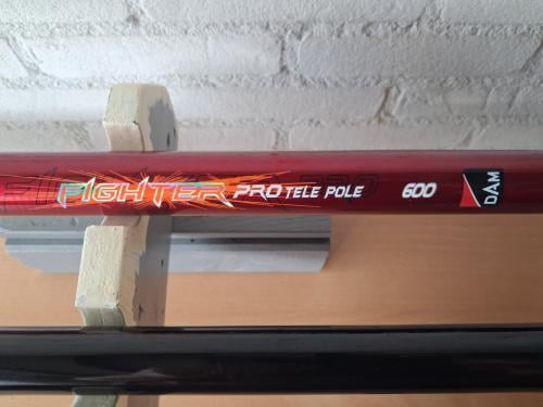 DAM Fighter Pro vastehengel.