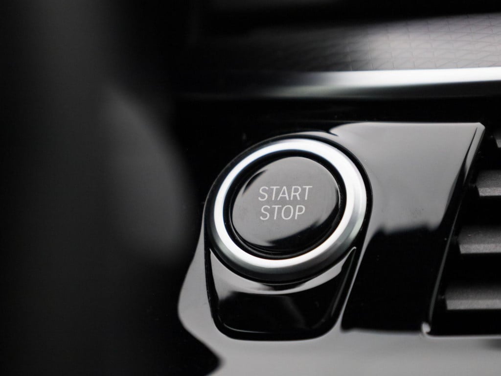BMW 5 Serie 520e business edition plus | m-sport | automaat | schuifdak | t