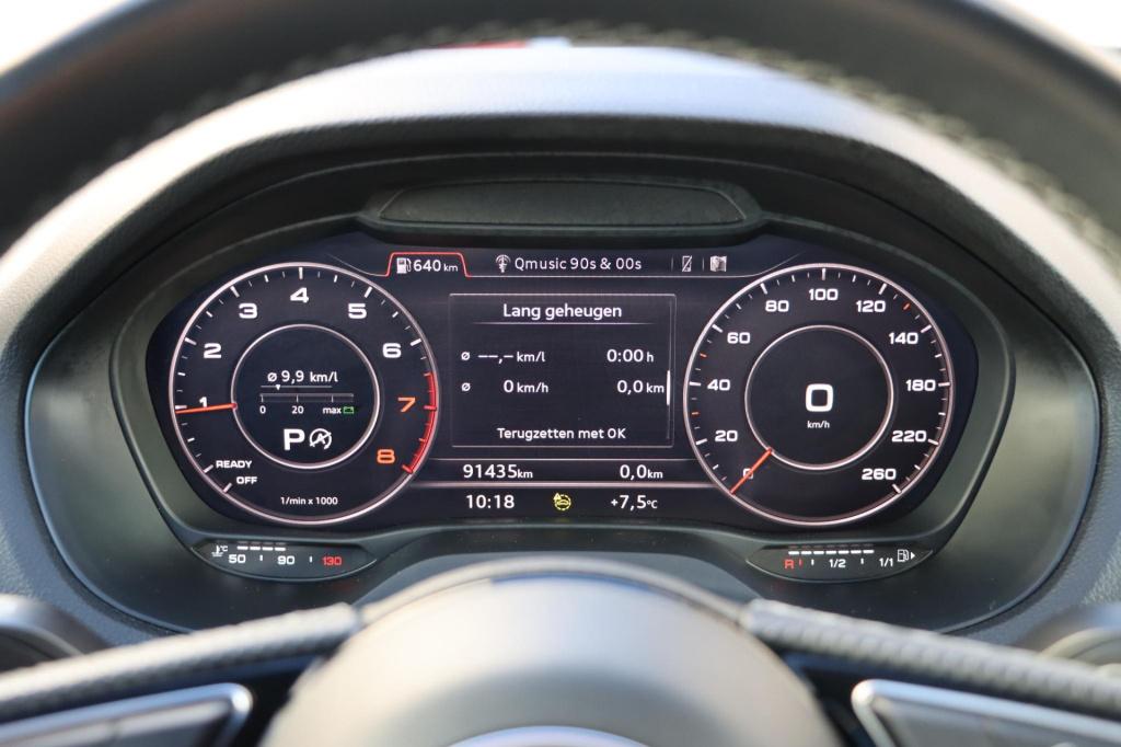 Audi Q2 35 tfsi s edition