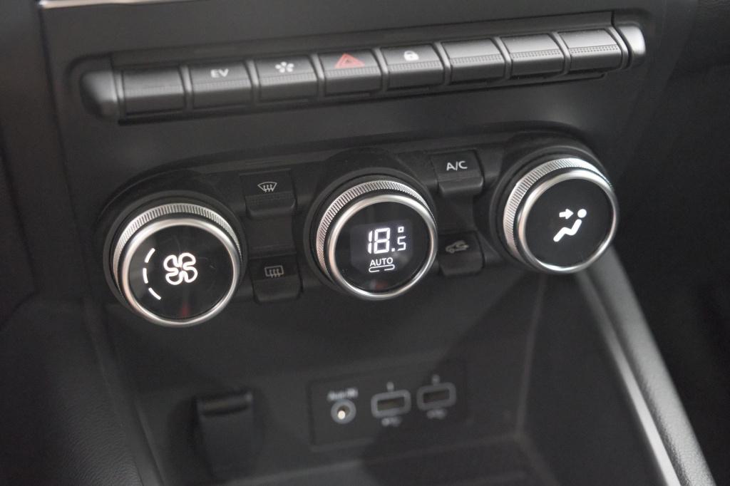 Renault Captur 1.6 plug-in hybrid 160 intens | camera | 9.3 inch groot sche