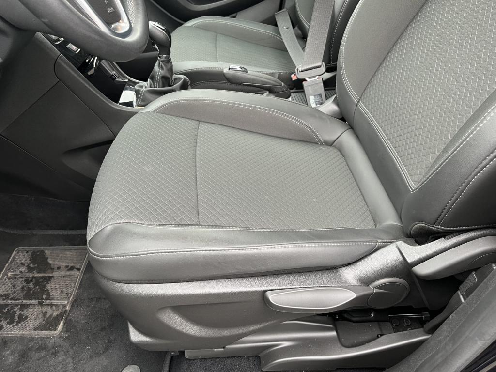 Opel Mokka 1.4 turbo innovation 9dkm !!!!