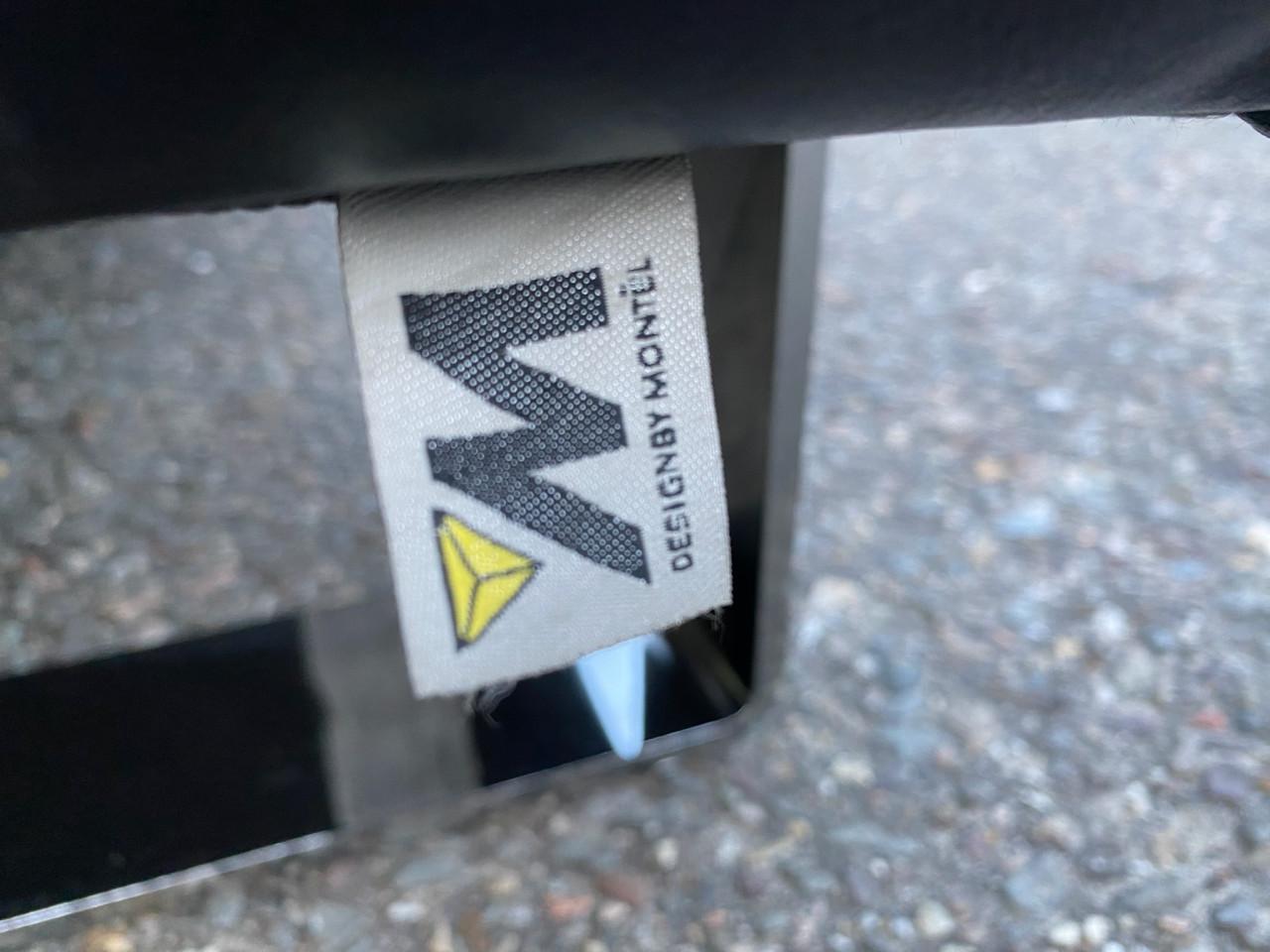 Montèl Cipriani zwart leren hoekbank met hocker en gratis levering