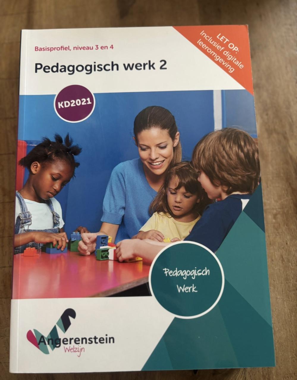 Te koop schoolboeken MBO Kindprofessional / Pedagogisch medewerker