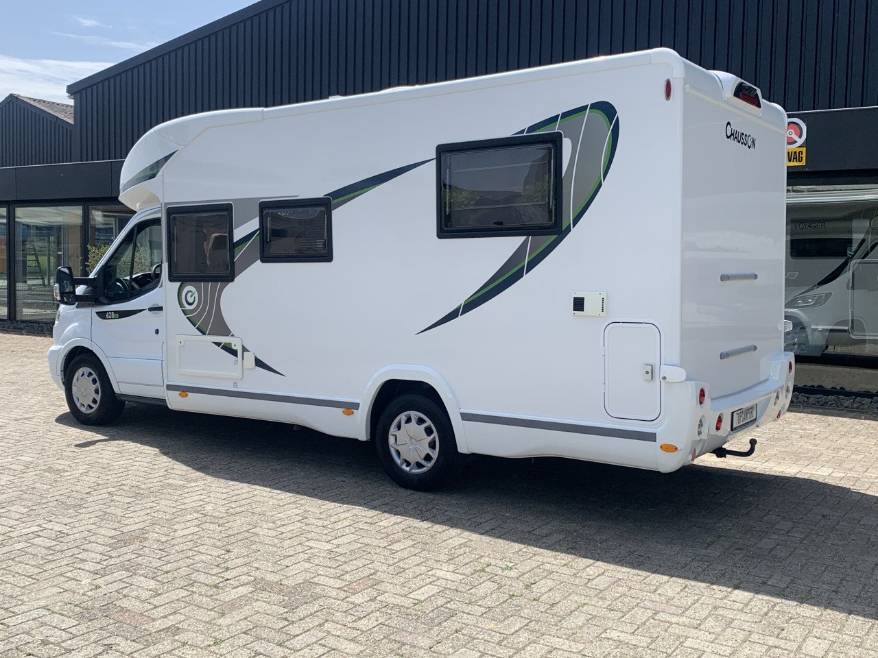 Chausson 628EB Special Edition 25000km (queensbed -hefbed) nieuwstaat