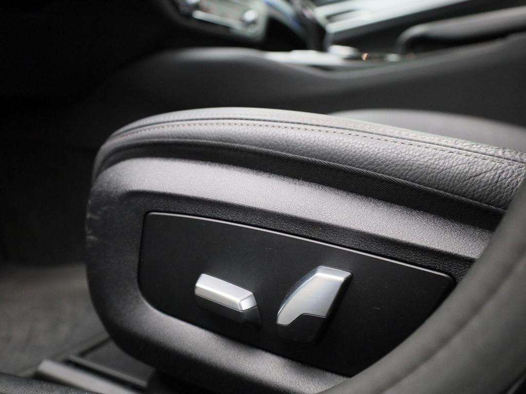 BMW 5 Serie touring 520e business edition plus | automaat | panoramadak | c
