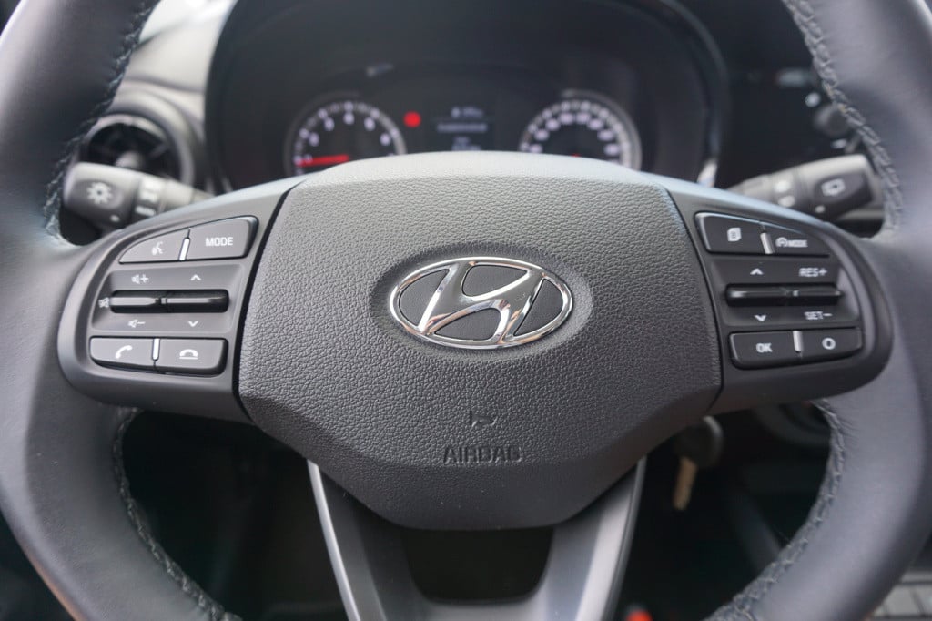 Hyundai I 10 1.0 comfort airco / cruise / carplay / lane ass. / elektr. ram