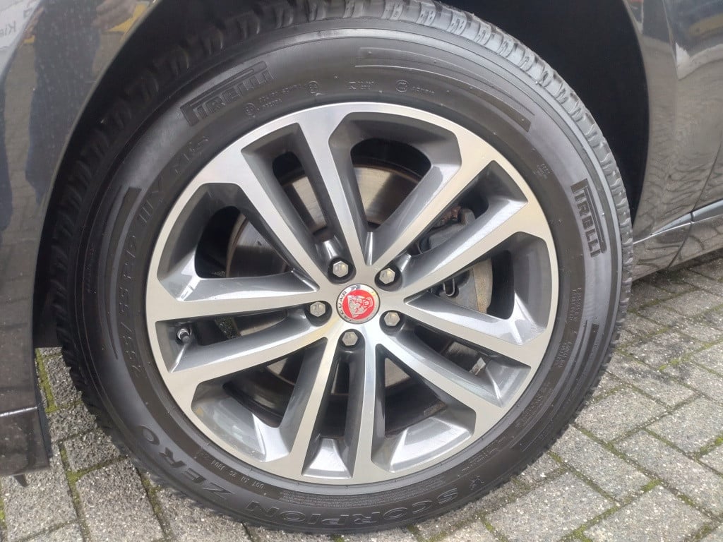 Jaguar F-pace 2.0 r-sp. awd 30t | automaat